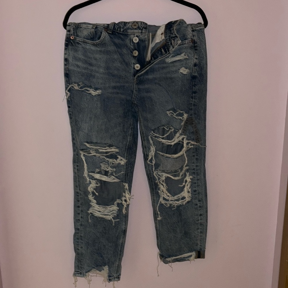 American Eagle size 8 Tom girl jeans